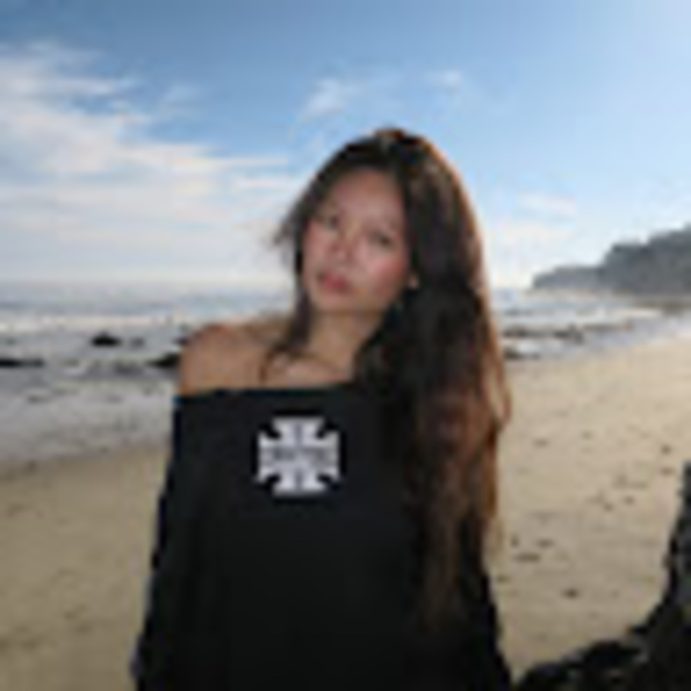Meet your Posher, Leilani